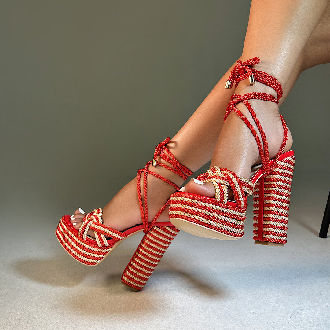 Brianna Red/Creme Multi Color Rope II