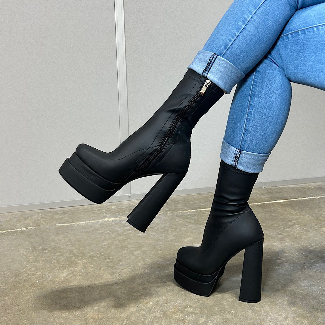 Preorder Dana Black Booties (ETA 7/30)