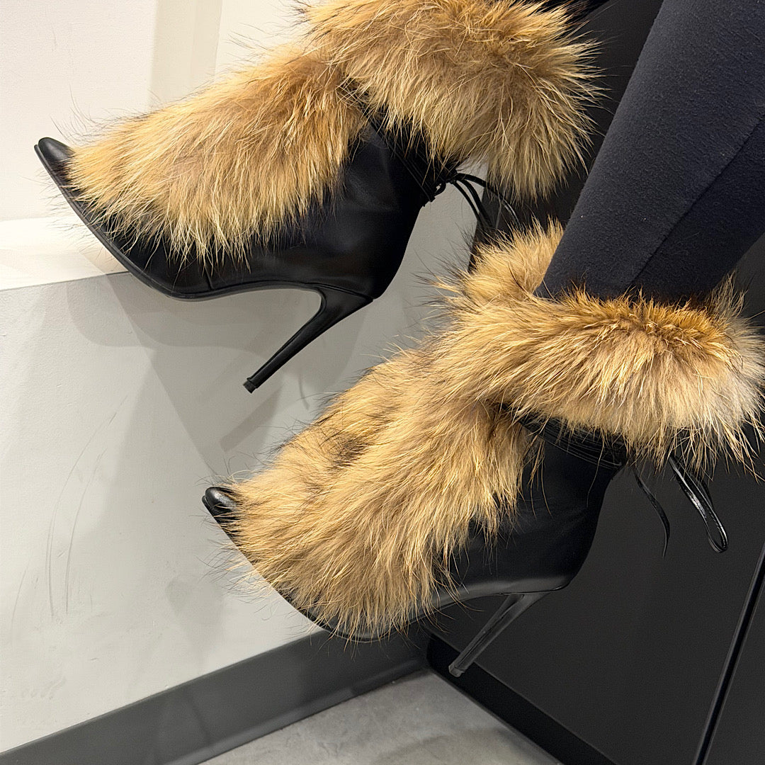 Preorder-Fiona In Fur Booties (ships late February)