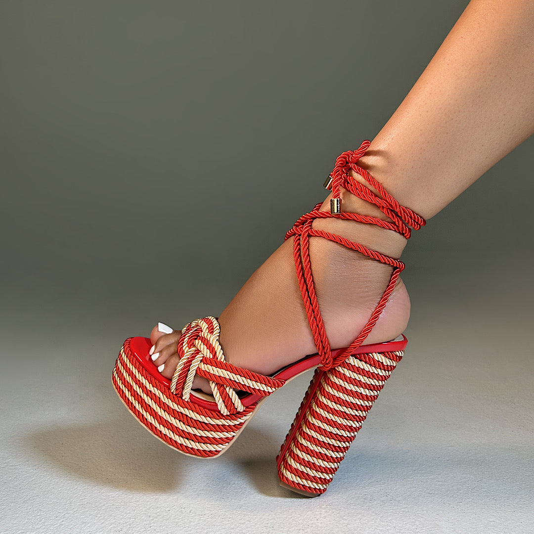 Brianna Red/Creme Multi Color Rope II